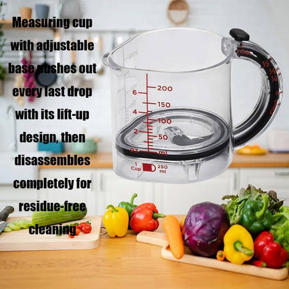 🍳 4-in-1 Adjustable Measuring Cup | One cup does all the measuring of ingredients, saving space and increasing efficiency!