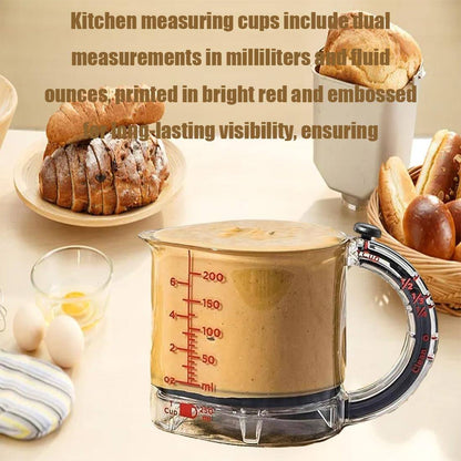 🍳 4-in-1 Adjustable Measuring Cup | One cup does all the measuring of ingredients, saving space and increasing efficiency!